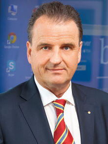 Dr. Michael Bormann
